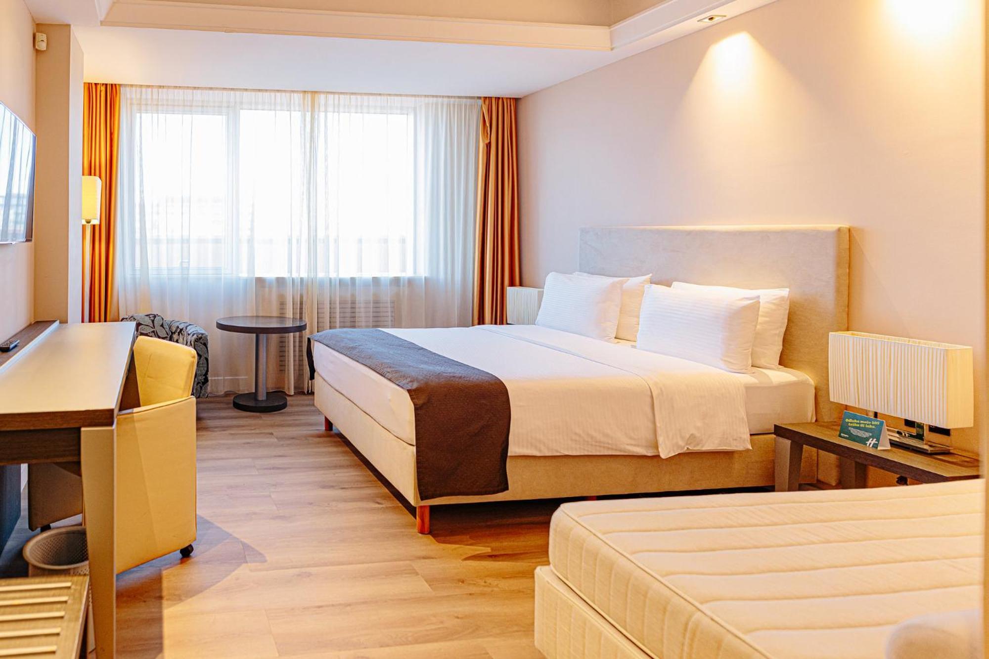 Holiday Inn Belgrade By Ihg Exterior photo
